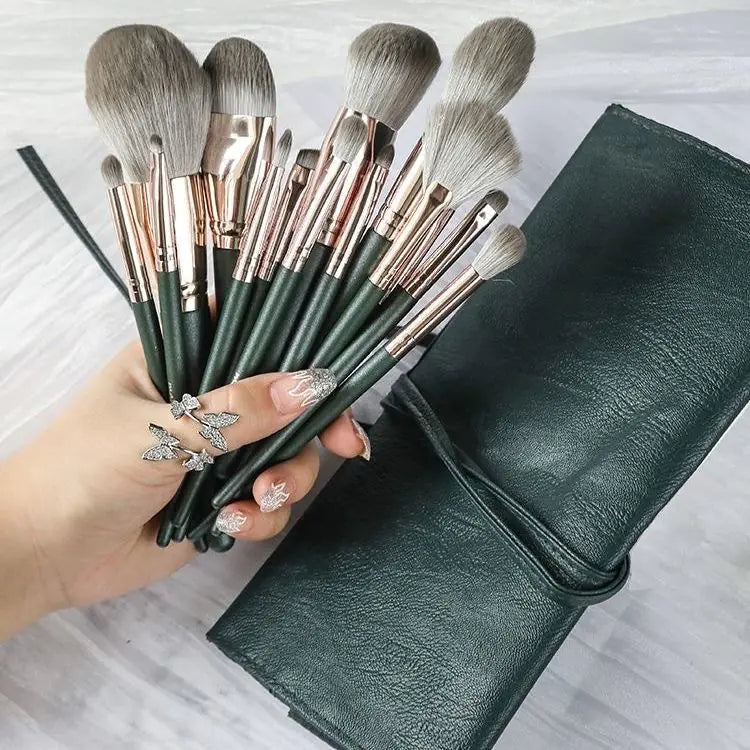 Cangzhou 13-Piece Soft Makeup Brush Set for Beauty