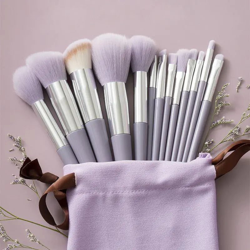 Cangzhou 13-Piece Soft Makeup Brush Set for Beauty