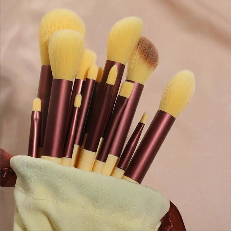 Cangzhou 13-Piece Soft Makeup Brush Set for Beauty